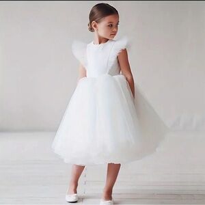 👗 Charming White Tulle Dress for Little Girls, flower girl👗